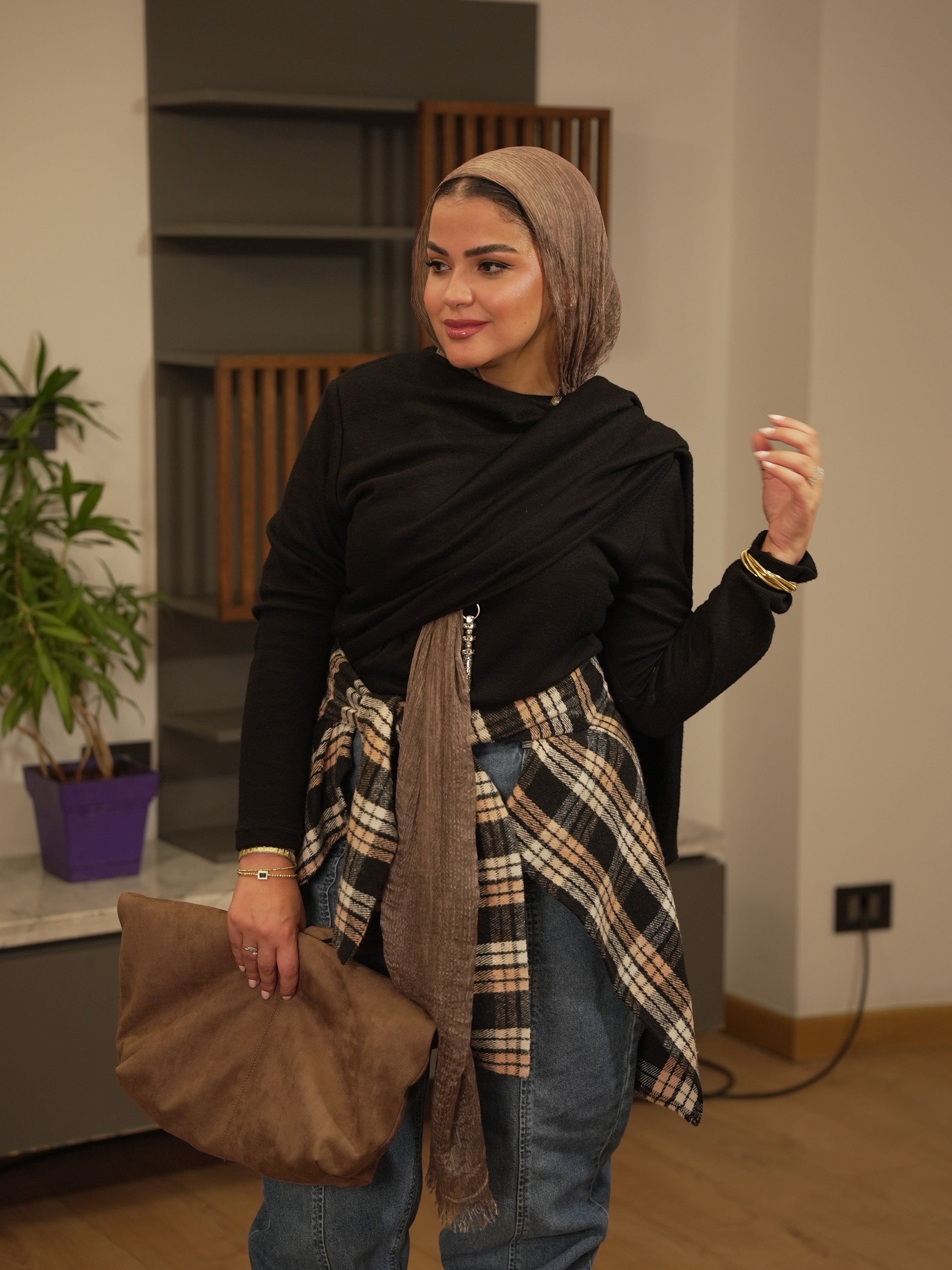 Pullover + Scarf combo - Black